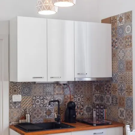 Caleta شقة سبليت